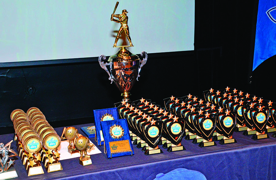 Baseball Laval trophies.