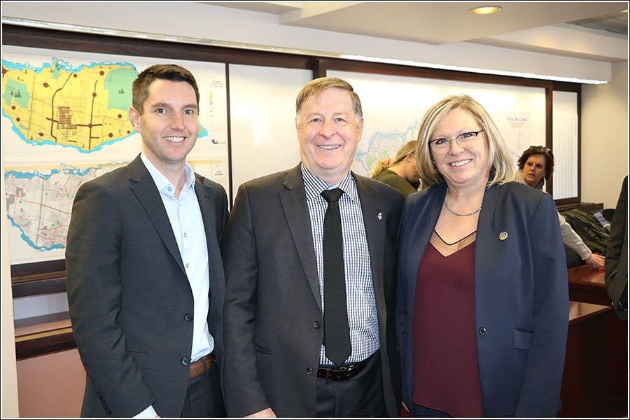 Demers raises transit issues with Quebec Transport Minister