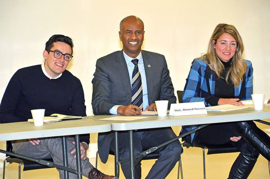 Federal minister not in total agreement with CAQ immigration cuts