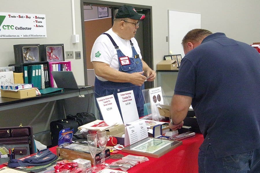 Laval hosts gathering of Canadian Tire Collectors Club