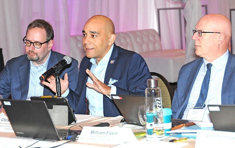Quebec’s Anglo liaison Christopher Skeete meets group leaders