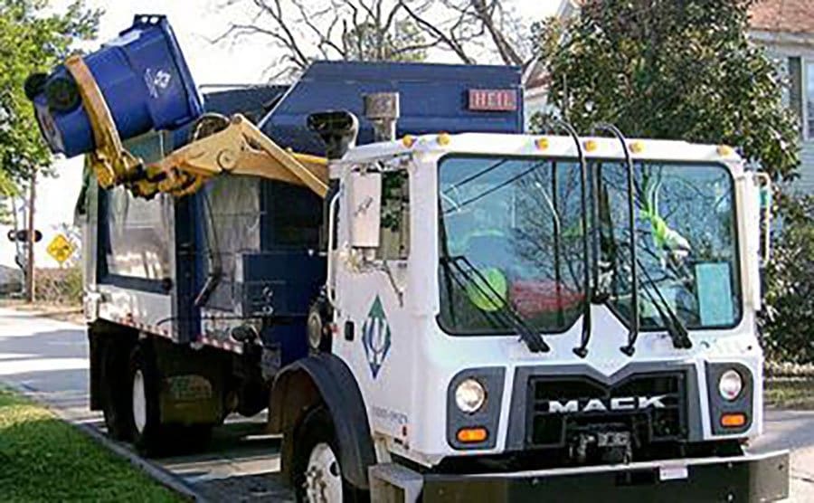Laval gets a good deal for disposing of household waste