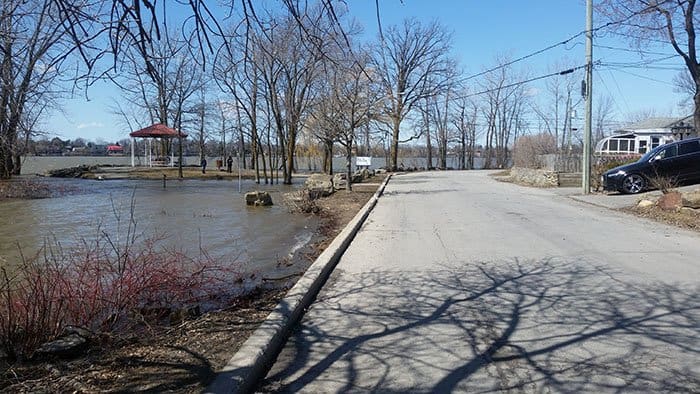 Cautious watch for flooding in Laval-Ouest