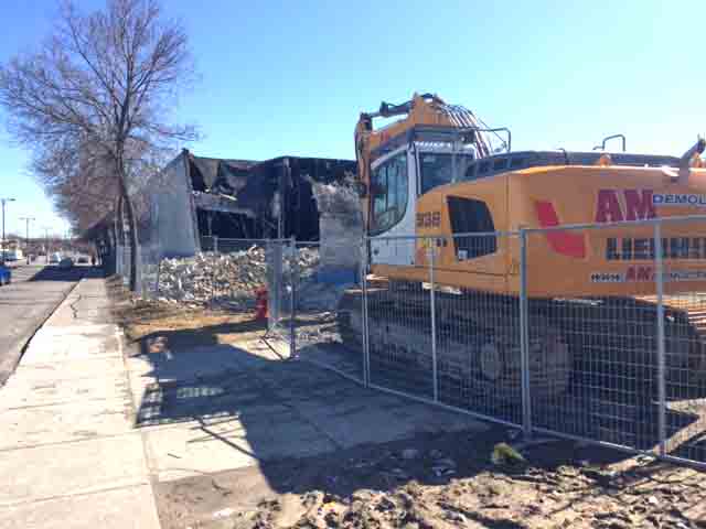 Récréathèque demolition finally underway