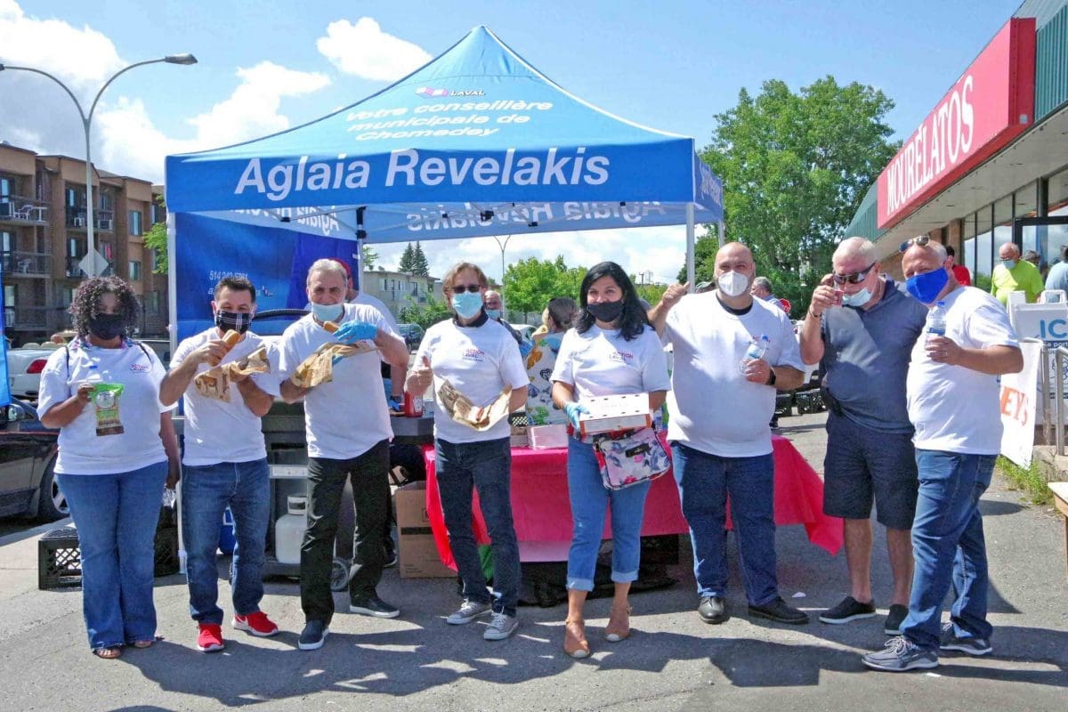 Hot dogs were on the menu at Aglaia Revelakis’ summer BBQ event