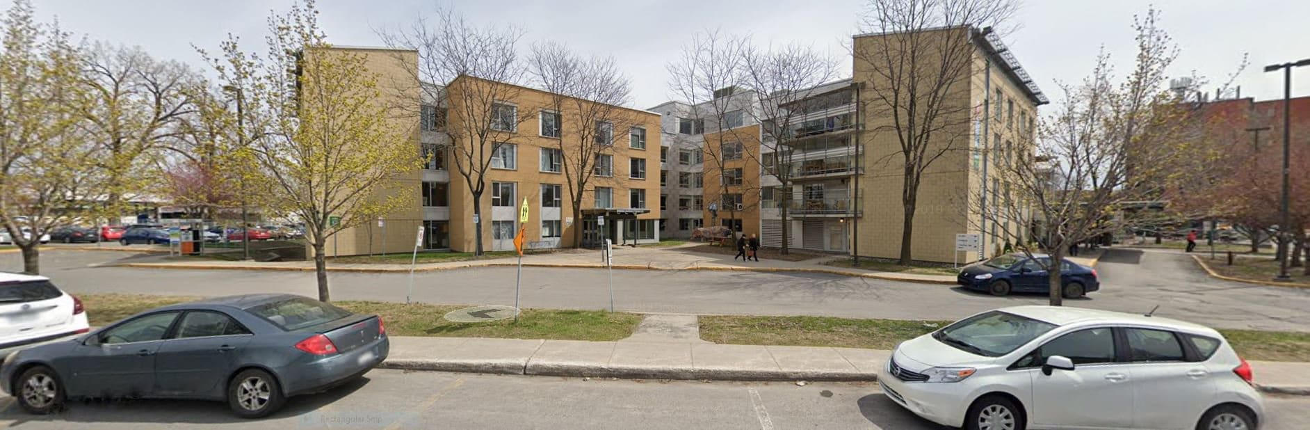 Outbreak of COVID-19 at CHSLD Idola St. Jean in Pont-Viau