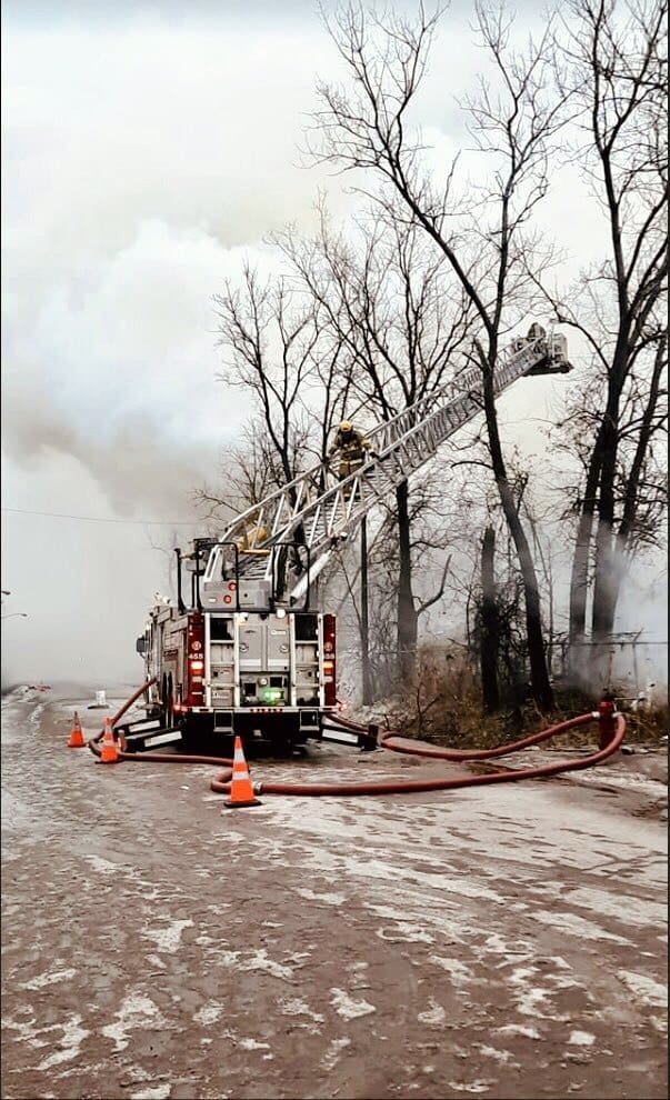 Laval firefighters still trying to extinguish smoky blaze in Vimont recycling dump