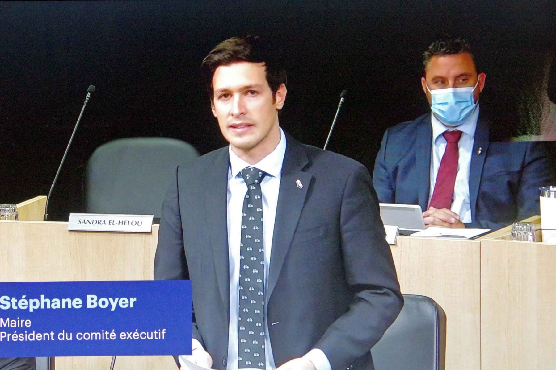 Laval city council multipartisan committee tables report on urban violence