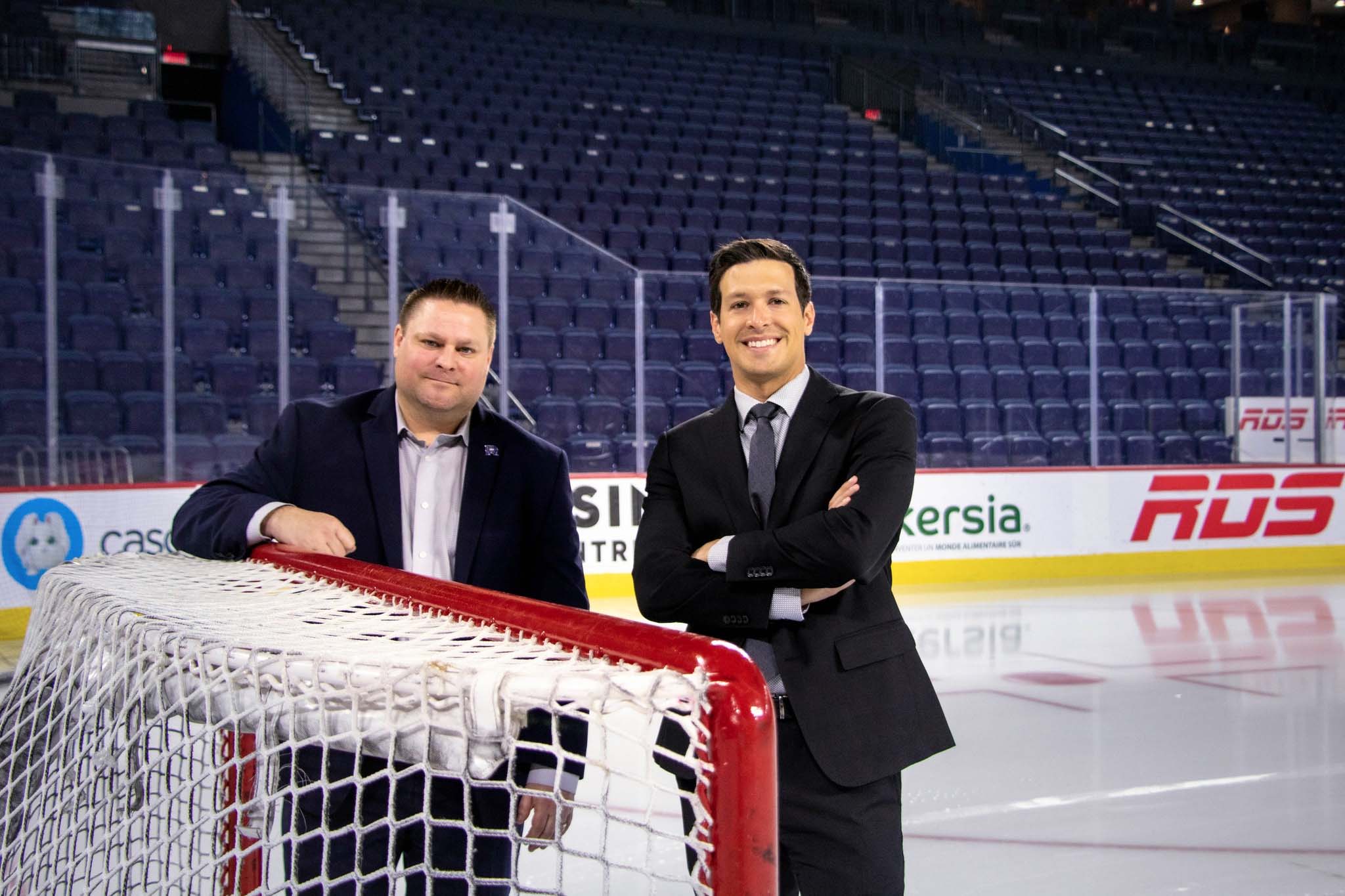 Mayor Boyer cheers for the Laval Rocket, following a great season