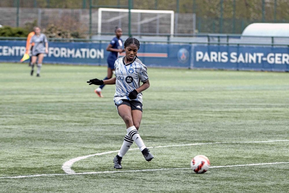 Aléo Foundation and CF Montréal award scholarships to young women soccer players