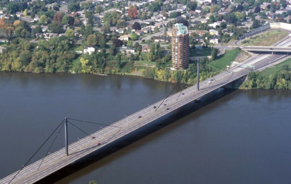 Repair work on Papineau-Leblanc Bridge underway until next year