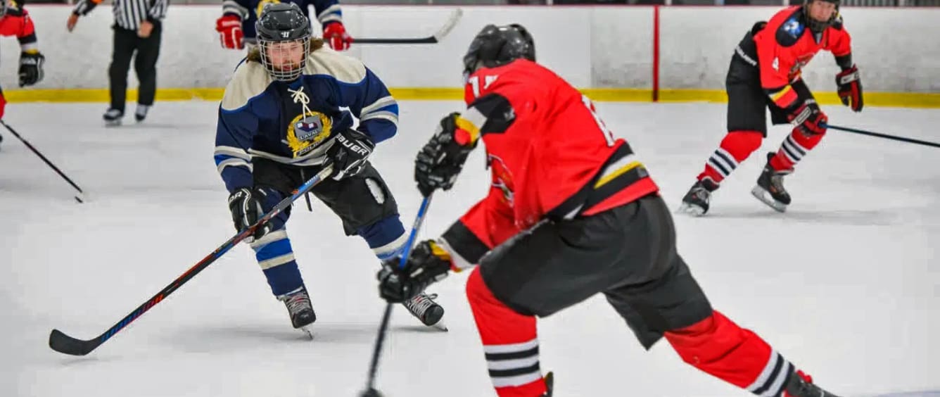 Laval Police and Firefighters to face off in a fundraising hockey match