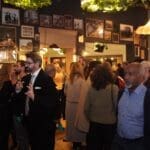 CROWD1